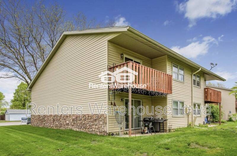 Foto principal - 1003 NW Greenwood St
