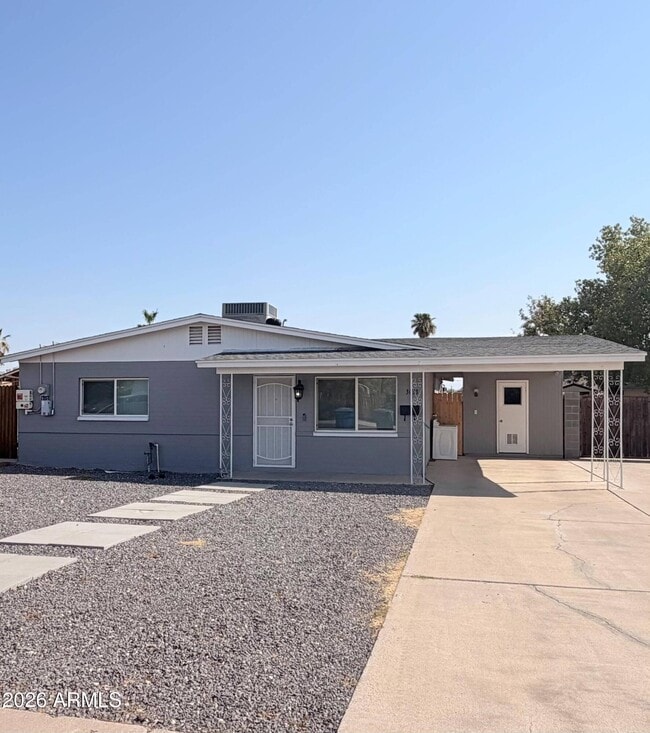 Building Photo - 3033 W Caribbean Ln