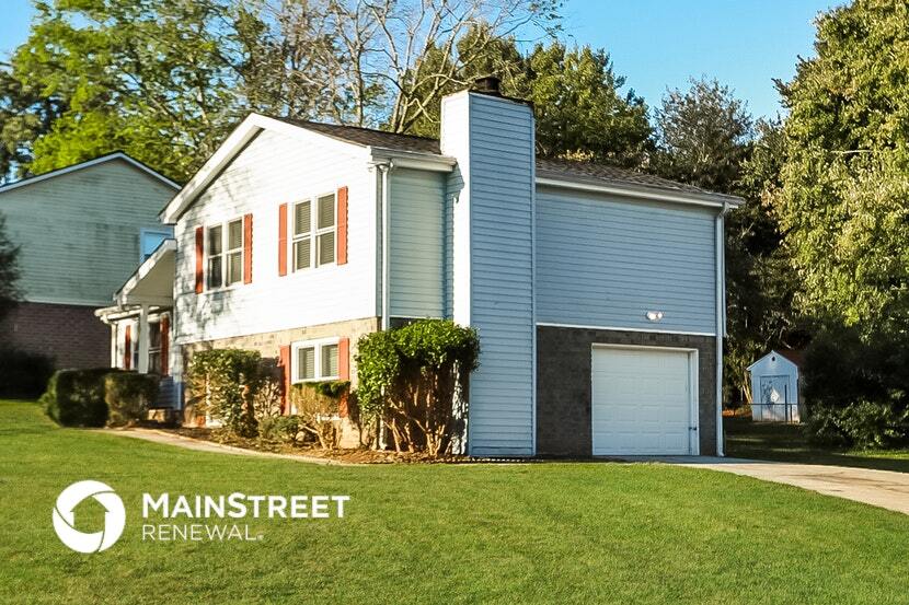 Primary Photo - 3789 Saddle Ridge Dr SW