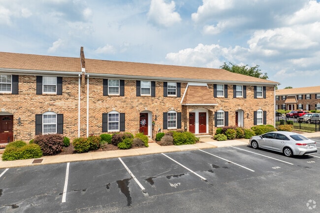 Building Photo - Haygood Halls