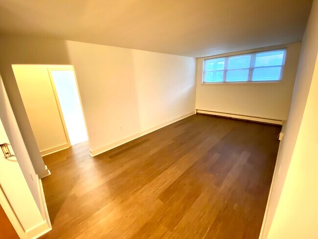 Foto del edificio - 220 4th Ave