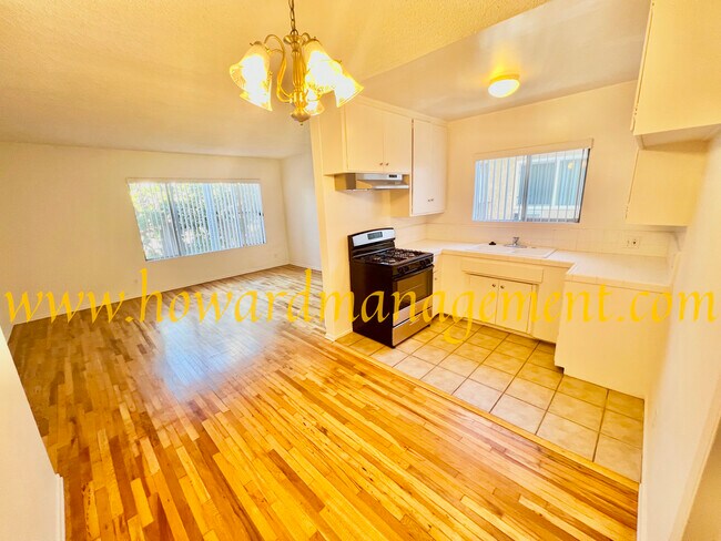 Foto del edificio - 1623-1627 S Bundy Dr