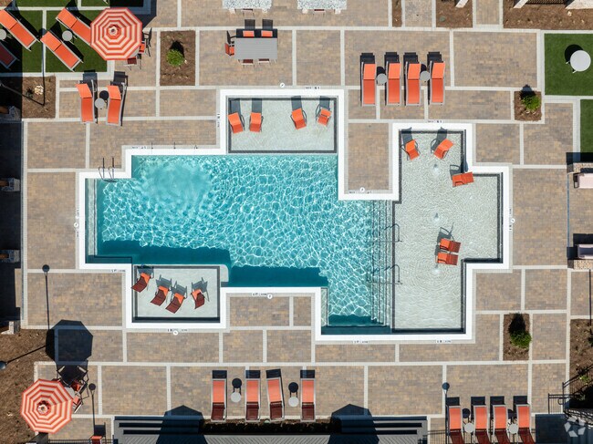 Building Photo - The Heights at Ridgewalk Apartments