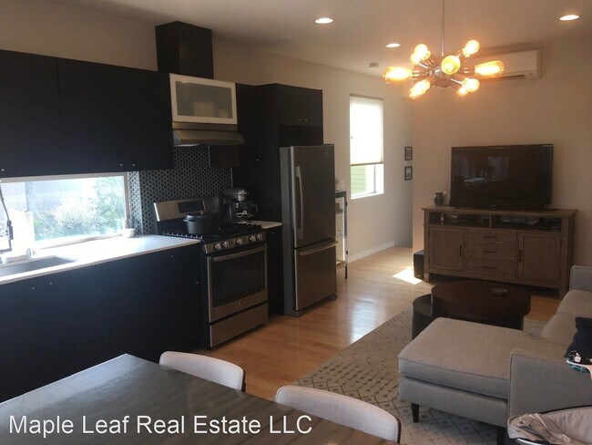 Foto del edificio - 2 br, 2.5 bath House - 6217 14th Ave NW