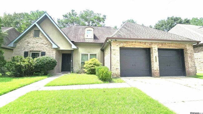 Foto del edificio - 3112 Grassy Lake Dr