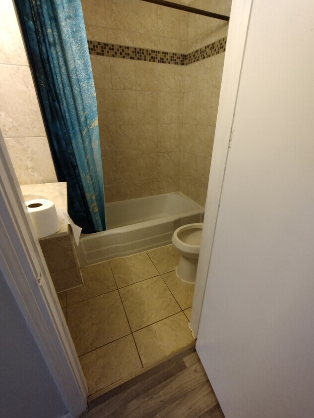 5040 W Lake Rd Unit 18, Dunkirk, NY 14048 Apartments in Dunkirk, NY