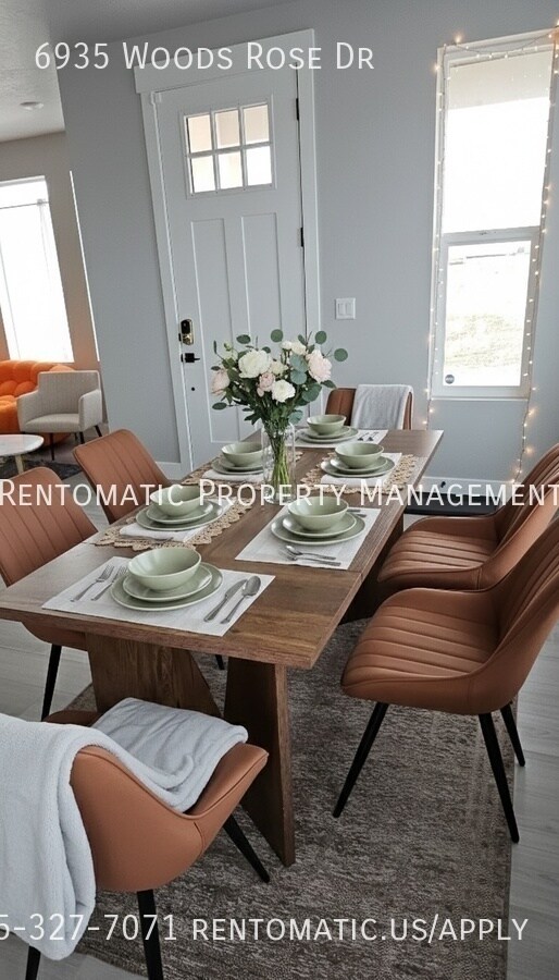 Foto del edificio - 6935 Woods Rose Dr