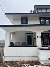 Building Photo - 417 N Main St