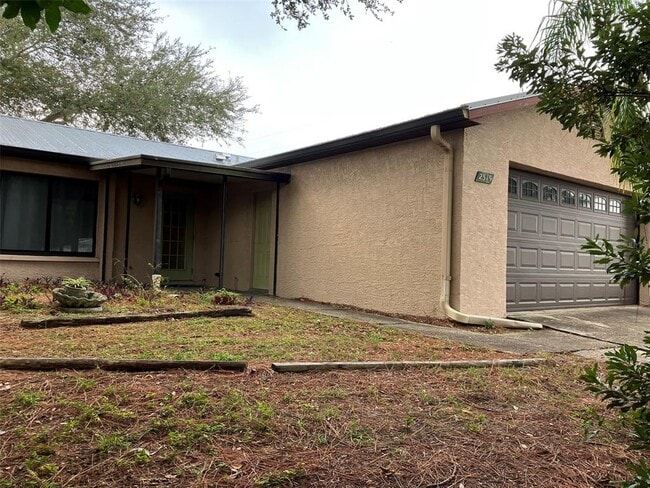 Building Photo - 2519 Elderberry Dr