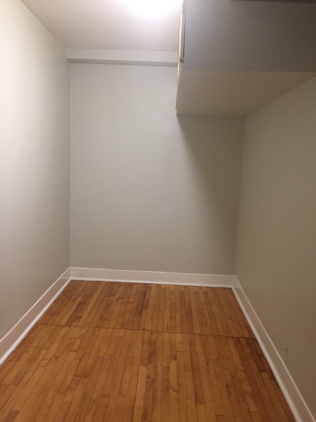 Foto del edificio - 2034 W Huron St