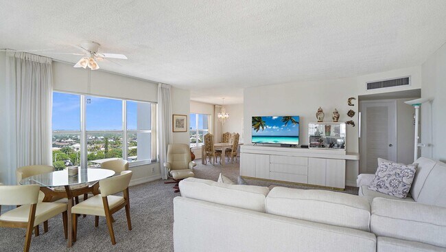Building Photo - 3550 Galt Ocean Dr
