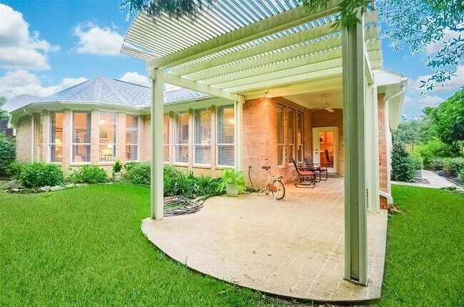 Foto del edificio - 25002 Cinco Manor Ln