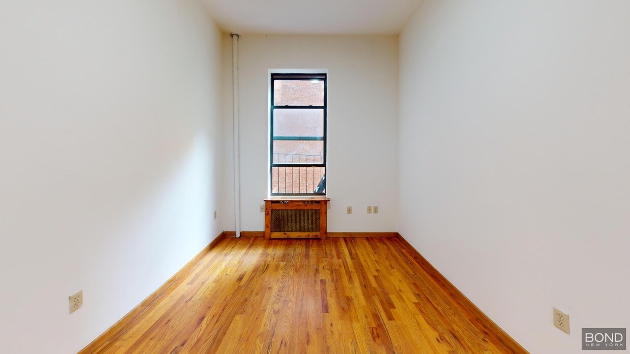 Building Photo - 491 Columbus Ave