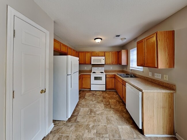 Foto del edificio - 3428 Ann Franklin Ct