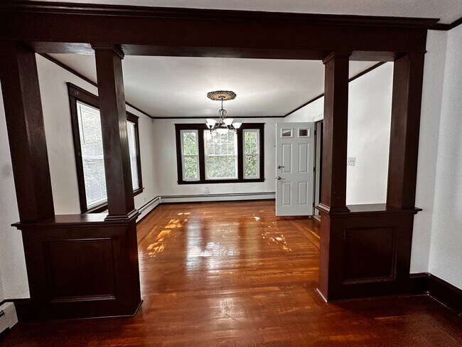 Foto del edificio - 651 Pleasant Valley Pkwy