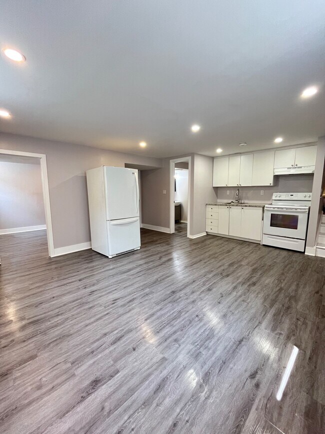 Photo du bâtiment - 95 Leaside Dr