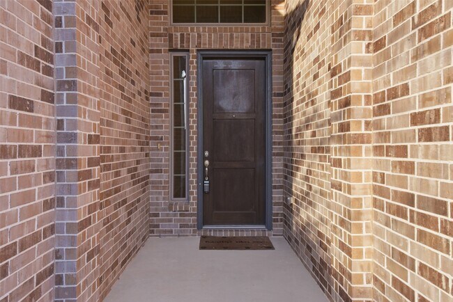 Foto del edificio - 9515 Willard Dr