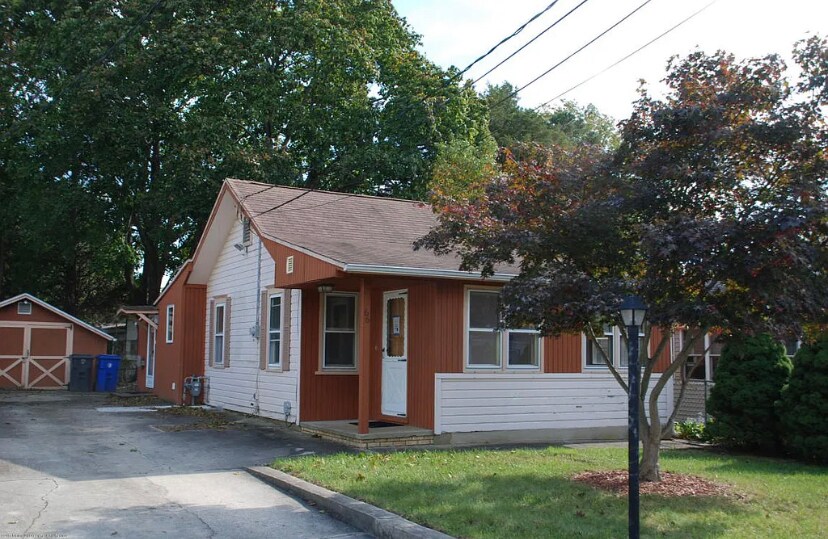 66 River Dr, Toms River, NJ 08753 House for Rent in Toms River, NJ