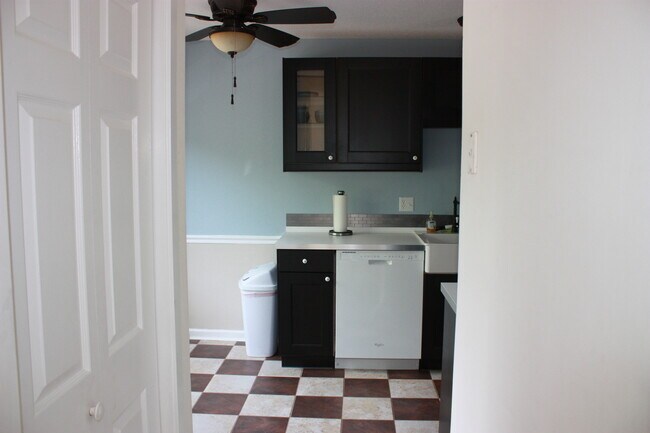 Building Photo - 48 Cannon Ridge Dr