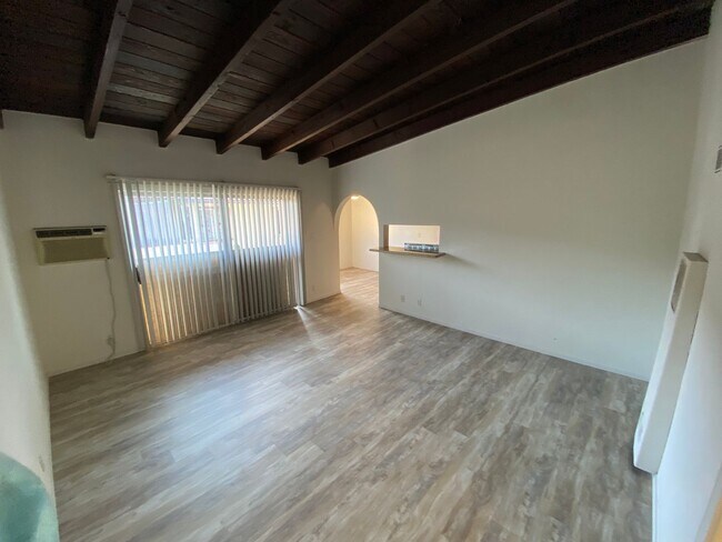 Foto del edificio - 3608 Keystone Av