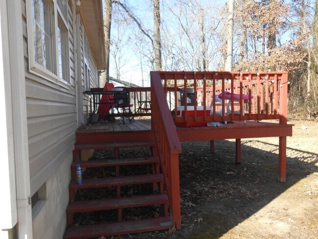 Foto del edificio - Rancher, 3 Bedrooms, 2 Full Baths. Minutes...