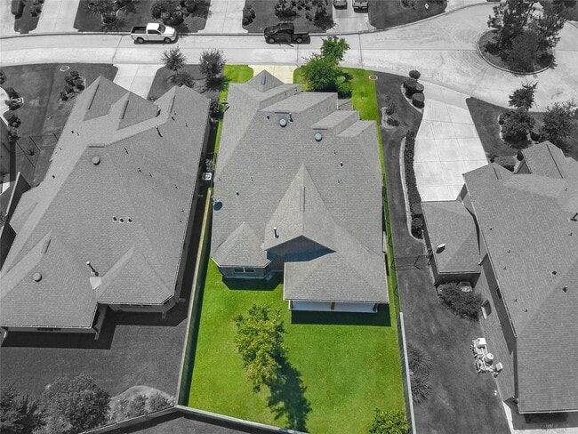 Building Photo - 18 Garden Path Pl