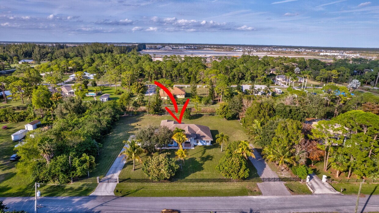 Foto principal - 12855 87th St N