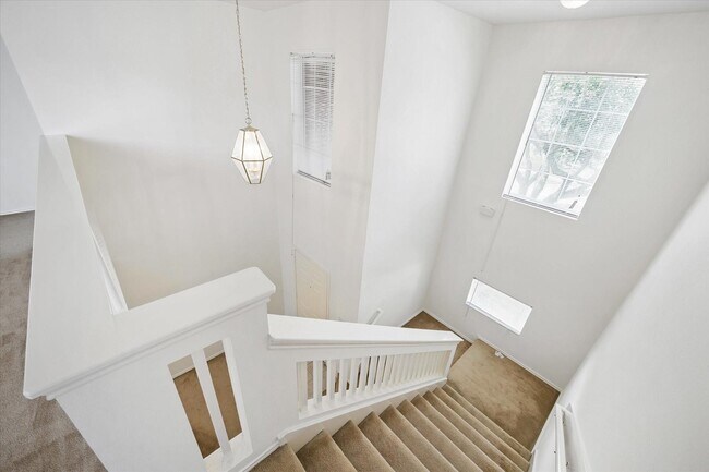 Foto del edificio - 15627 Haleys Landing Ln