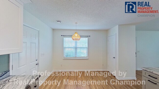 Foto del edificio - Move-In Ready 3BR Retreat Convenient to Mayfaire and Area Beaches