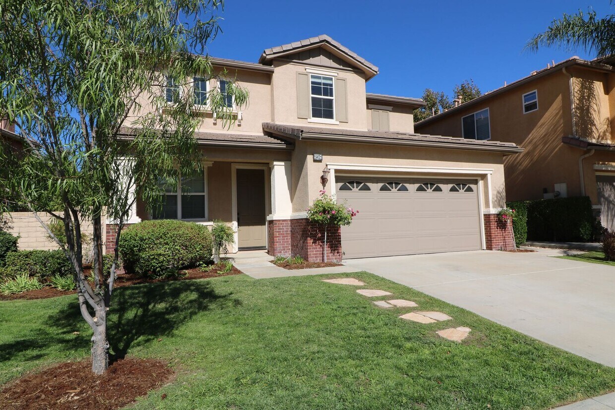 19621 Edgehurst Ln, Santa Clarita, CA 91350 House Rental in Santa