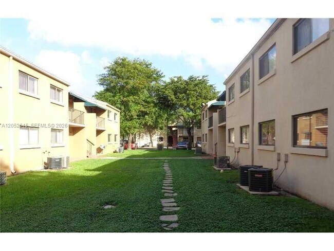 Building Photo - 7403 SW 152nd Ave