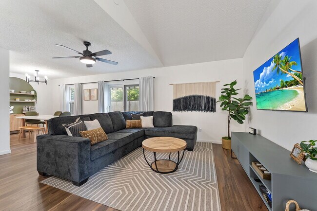 Foto del edificio - 2241 10th St