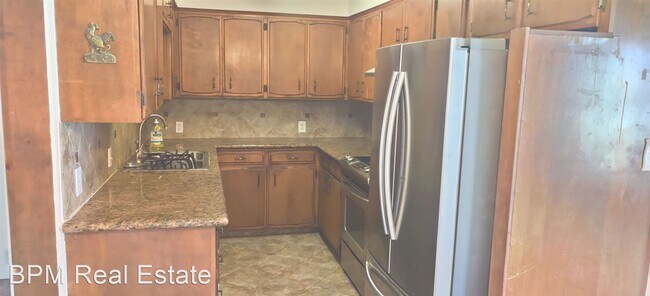 Building Photo - 3 br, 3 bath House - 1614 9th Ave