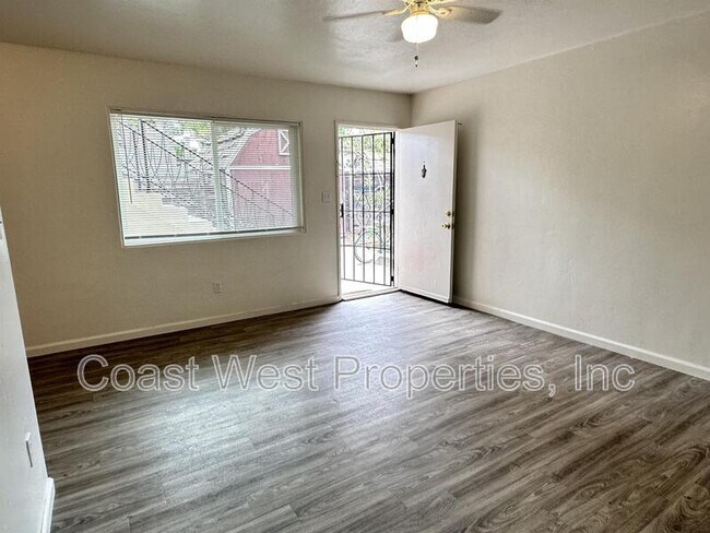Foto del edificio - 1616 Reed Ave