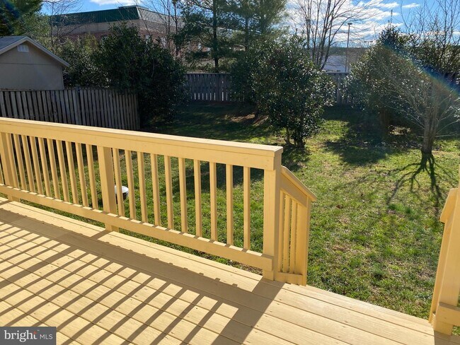 Foto del edificio - 524 Wordsworth Cir