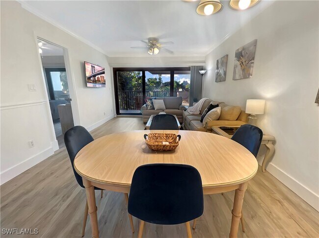 Building Photo - 600 Neapolitan Way