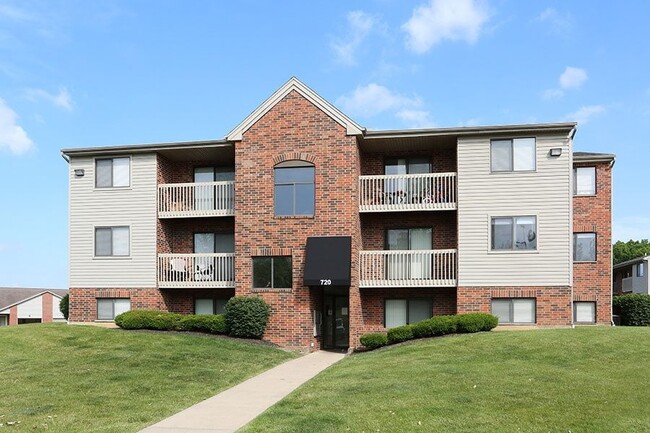 Foto del edificio - SYCAMORE CREEK APARTMENTS