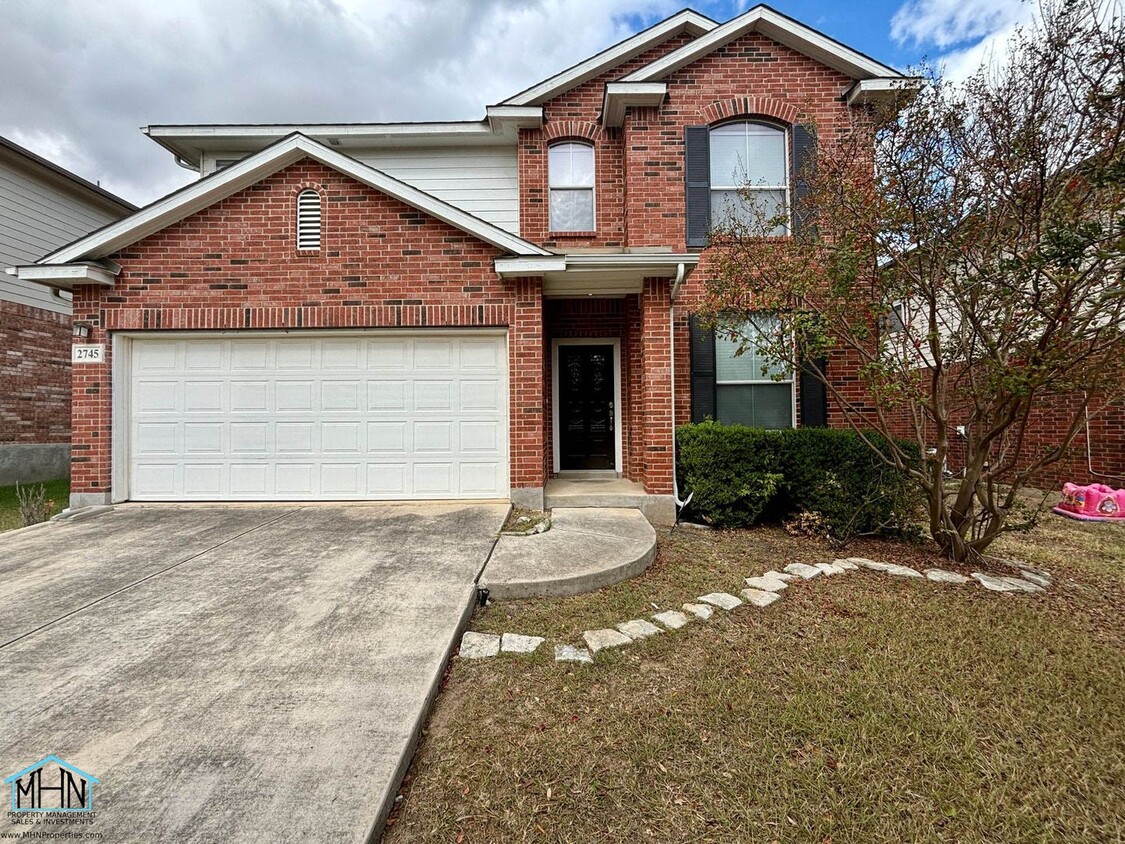 Foto principal - Amazing 3 bed/2.5 bath two story home in B...