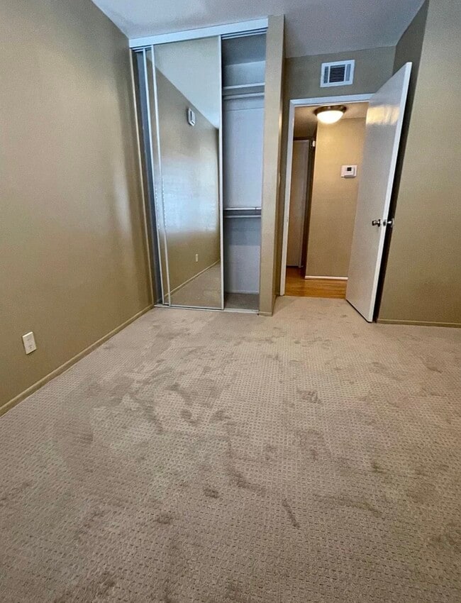 Building Photo - 5700 Etiwanda Ave