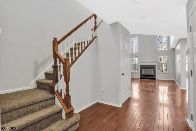 Foto del edificio - 45 Washington Ct