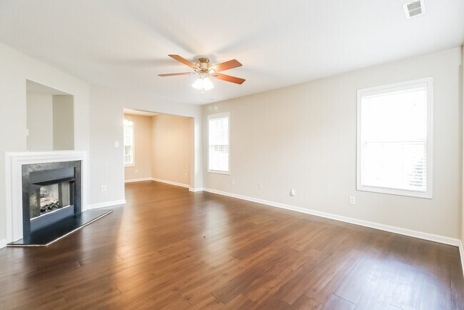 Building Photo - 248 Brookstone Dr