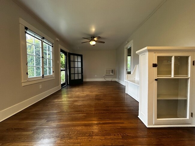 Building Photo - 444 S Euclid Ave