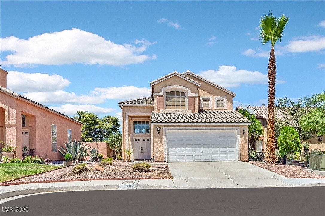 Foto principal - 7246 Galley Dr