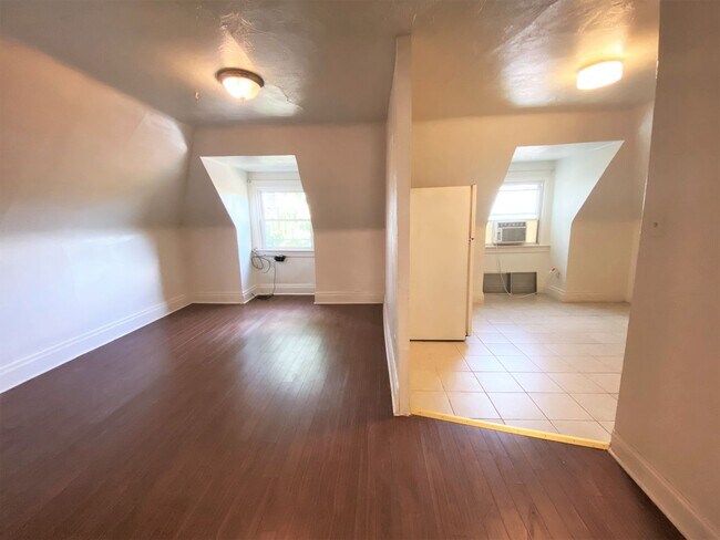 Foto del edificio - Highland Park - Apartments For Rent In Pit...