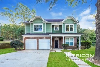 Building Photo - 4382 Savannah Dr