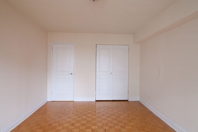 Photo du bâtiment - 3421 Rue Drummond