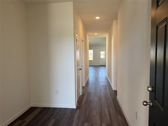 Building Photo - 132 Rother Pl