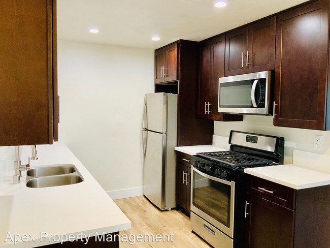 Foto del edificio - 230-234 E 220th St