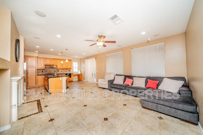 Foto del edificio - 12494 Breeze Ln
