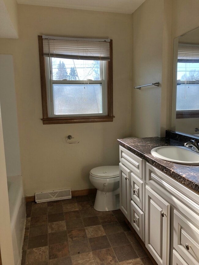 Building Photo - Spacious Home Coming Soon!